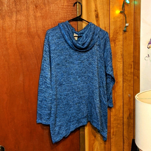 Cowl neck Sweater - Picture 1 of 2